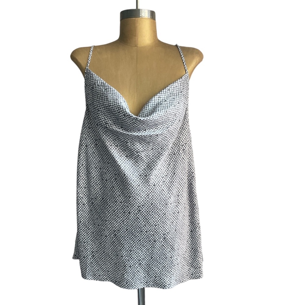 Banana republic adjustable straps light weigh camisole top with draped front